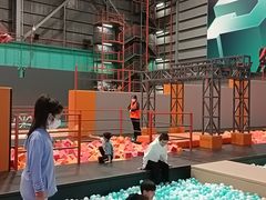-极限PLAY运动娱乐新世界·团建派对潮玩休闲馆·室内蹦极高空游乐园
