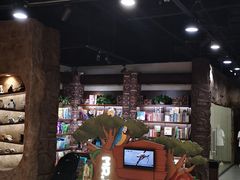 -悠方地下停车场