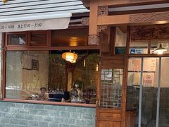 -嘉丰湘菜馆(芳群园店)