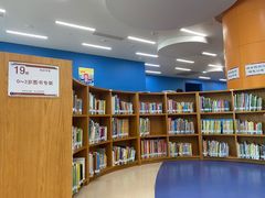 -厦门市图书馆(集美新城馆区)