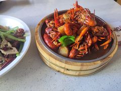 -红盔侠小龙虾(海宁银泰店)