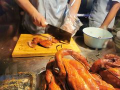 -上海枇杷烤鸭(燕丰商场店)