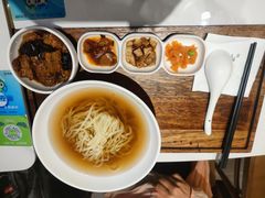 金牌香菇面筋面-春风松月楼(七宝万科店)