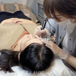 -花岐款式专研健康美甲沙龙