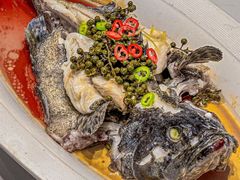 -鑫悦楼煎蟹·16年海鲜大排档