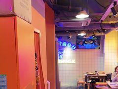大堂-钢管厂五区小郡肝串串香火锅(人民广场店)
