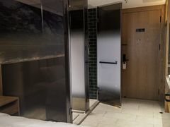 -秋果酒店(深圳福田口岸保税区店)