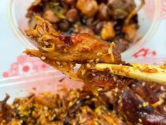 香辣手撕烤兔-鸿运兔·手撕烤兔(天府广场店)