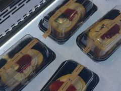 -焙丽拾光(麦凯乐直营店)