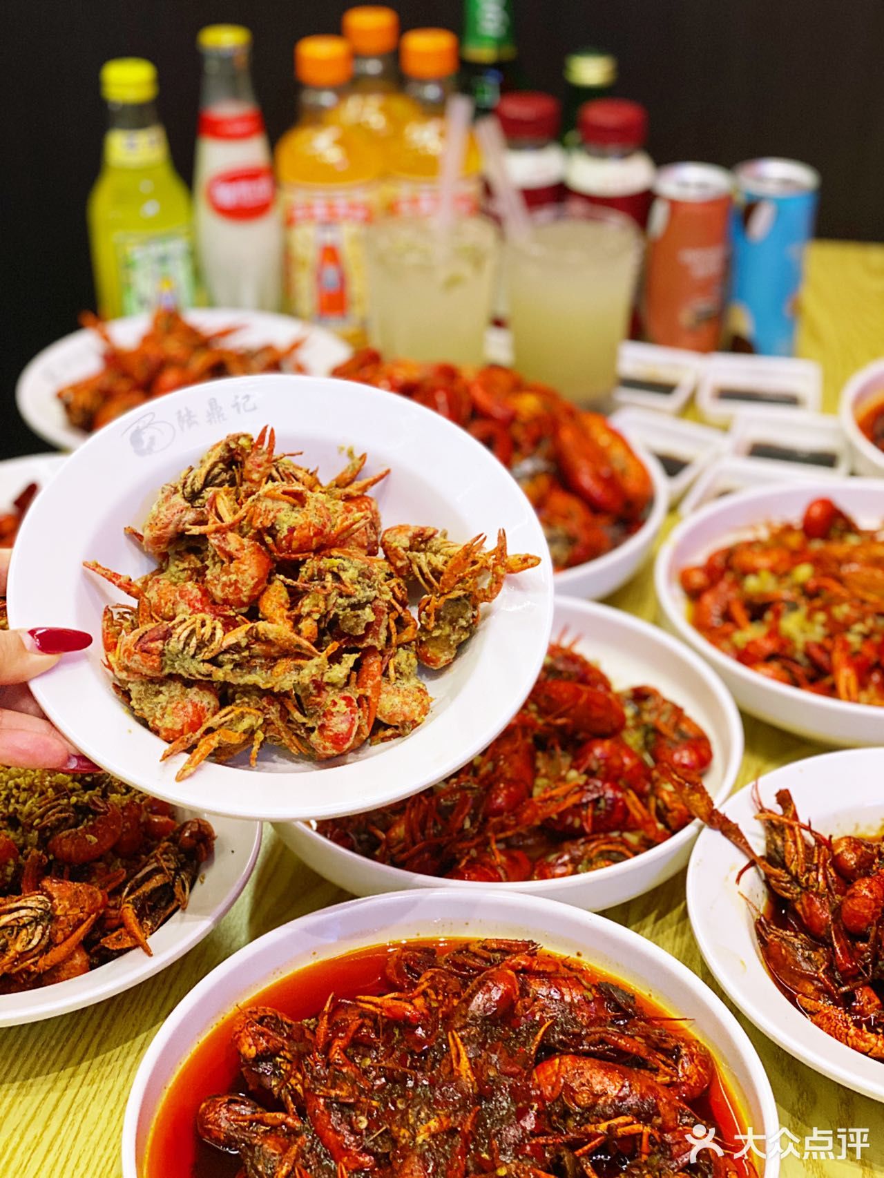 💖🍴 陆鼎记小龙虾蟹龙億，小龙虾🦞自助新选择！ 🍴