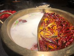 猪肚鸡鸳鸯锅-锅说大脸毛肚重庆老火锅(佐阾店)