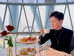 -广州塔卢特斯法国旋转餐厅