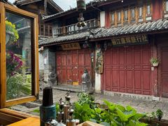 -勺子米线·云南传统小吃市集(四方街店)