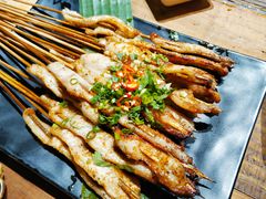 炭烧猪颈肉串-辉记炭烧海鲜大排档·老字号(福田店)