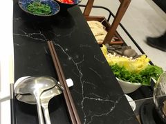 -红鼎豆捞·非遗鲍皇汤火锅(宝丰路店)