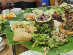 -沐毫傣泐云南菜孔雀宴•手抓饭傣味烧烤(曼听公园店)