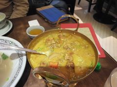 越式咖喱牛腩煲-大头虾越式风味餐厅(光明广场店)