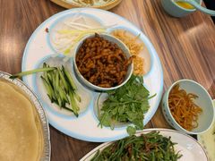 -合合春饼·酱骨·东北菜(潘家园店)