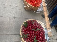 -八一路好吃街(雨田商务大厦店)