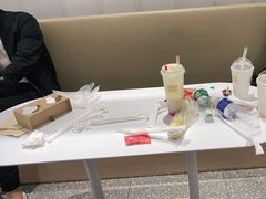 -奈雪的茶(湖滨银泰in77C区PRO店)