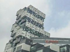 -资和信百货商场