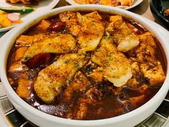 麻婆豆腐烩香辣酱烤龙利鱼-幸薈飯堂