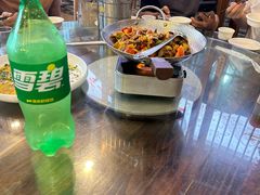 -老唐三下锅 ·张家界地标美食(溪布街店)