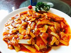 -金牌餐厅·天津菜·八珍豆腐·老爆三(瓷房子店)