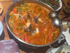 -亮欢寨酸汤鱼(沙冲路店)