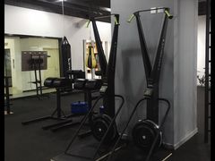 -CrossFit ShiFu美式综合体能训练馆