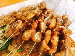 -亮亮烧烤(积玉桥总店)