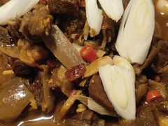 -钟掌勺忘不了地道湘菜(新天地假日广场店)