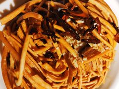皮蛋拌馓子-可可大虾武汉土菜大排档(万松园1店)