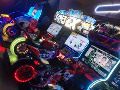 -世代星球·保龄球·镭战真人CS·团建(杨浦店)
