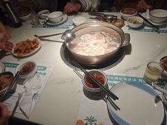 -三个椰子·现砍椰子鸡(金源CBD店)