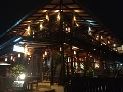 -Dash Teak House