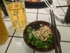 -扎起市井老火锅(乐山总店)