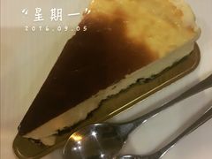 柠檬重芝士蛋糕-吱咖啡西式简餐