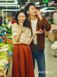 -雪中彩影婚纱摄影·微光艺术中心