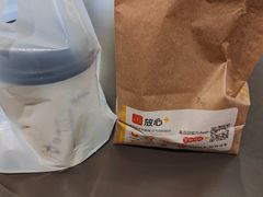 -麦当劳(世界城广场店)