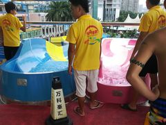 -黄金海岸水上乐园