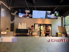 -J Create城市露营咖啡·简餐·宠物(上海动物园店)