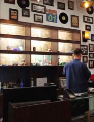 -MARTIN'S BARBER SHOP男士理发馆
