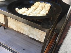 -胖子锅贴(双阳路111弄店)