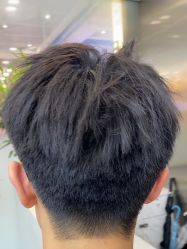 -川和潮人