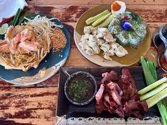 -Pad Thai Kratong Thong by ama