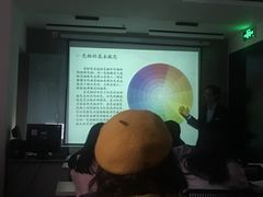 -金夫人化妆摄影职业培训学校