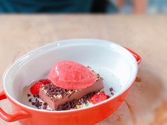 Must&nbsp;have&nbsp;chocolate-植物园哈利亚餐厅