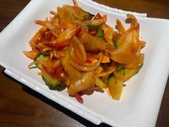 东大秘制青柠凤爪-盱眙小龙虾(天虹店)