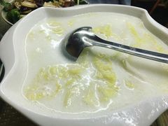 椰汁煮白菜-多哥水傣味餐厅(司马巷店)